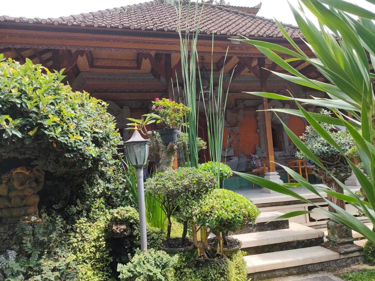 Dika Accommodation Ubud ภายนอก รูปภาพ