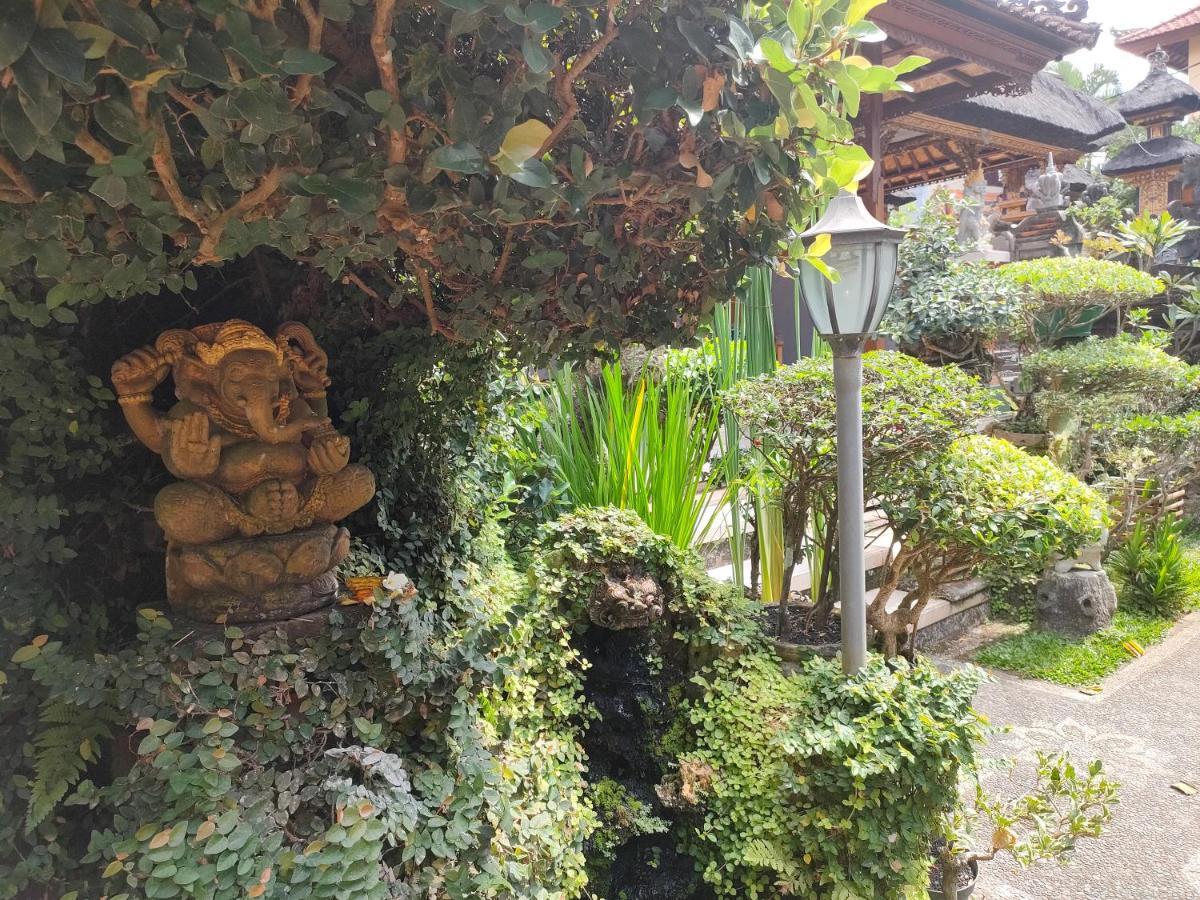 Dika Accommodation Ubud ภายนอก รูปภาพ