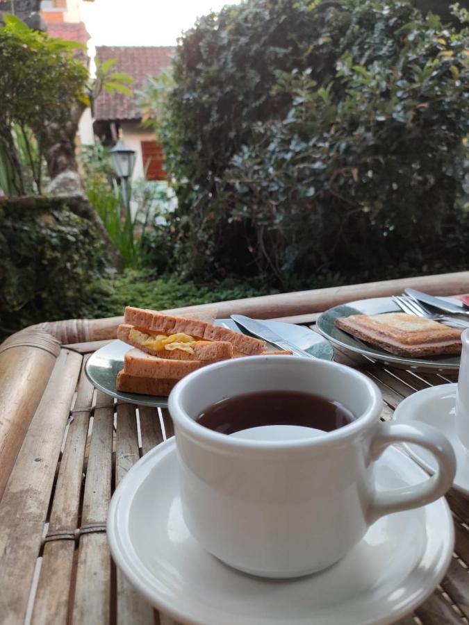 Dika Accommodation Ubud ภายนอก รูปภาพ