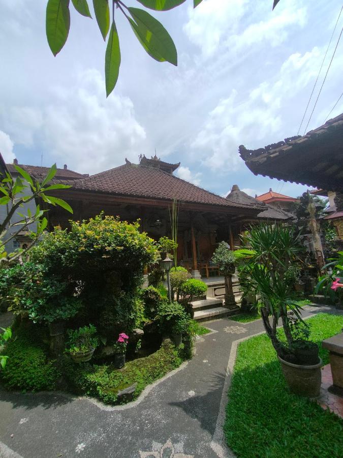 Dika Accommodation Ubud ภายนอก รูปภาพ