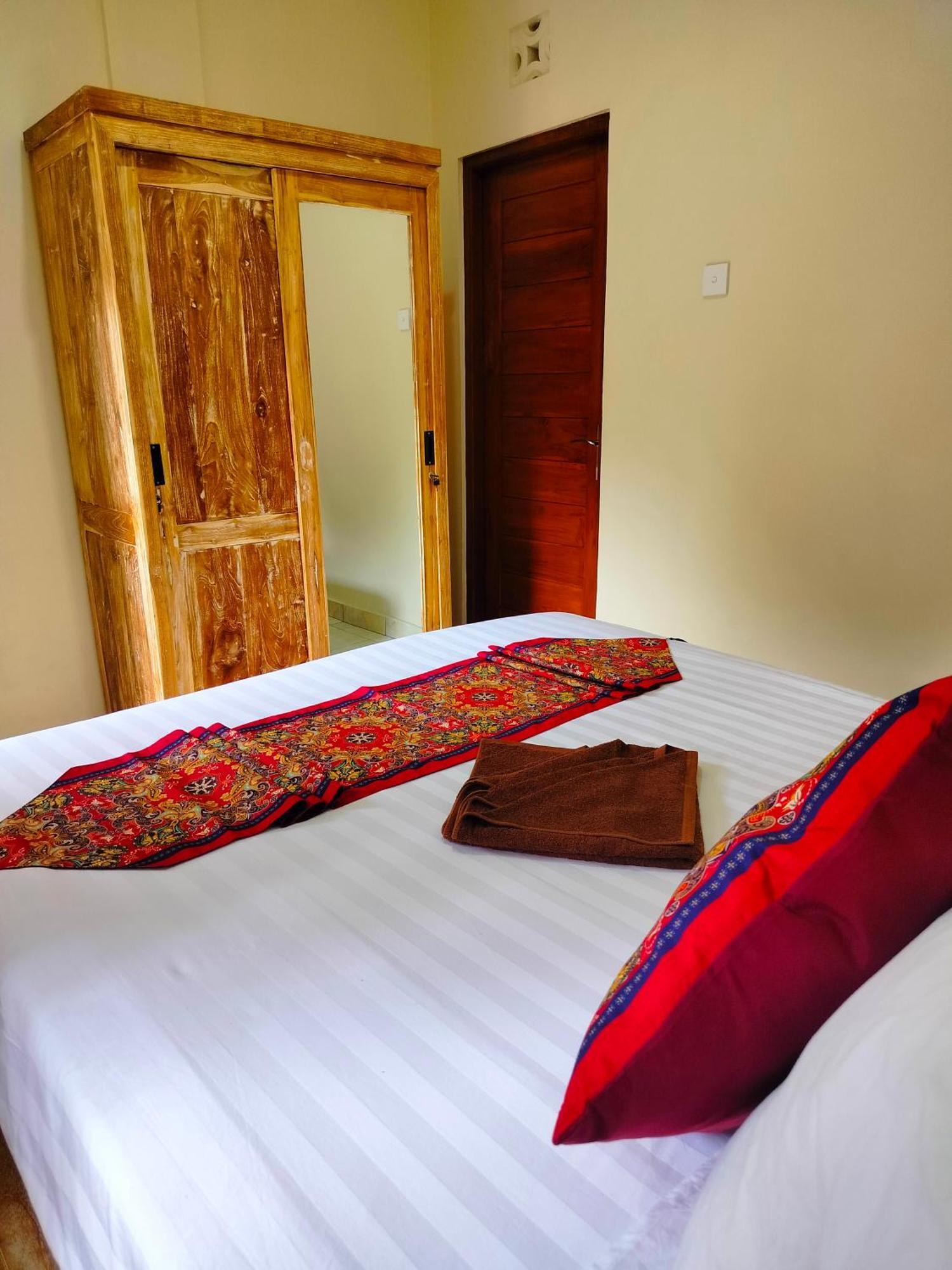 Dika Accommodation Ubud ภายนอก รูปภาพ